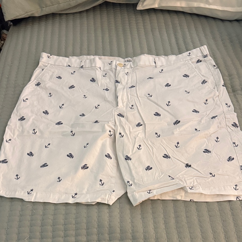 Izod White Anchor Print Men's Shorts
